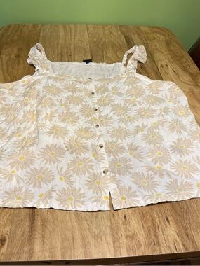Torrid White Beige Floral Button Up Sleeveless Tank Top Womens Plus Size 6